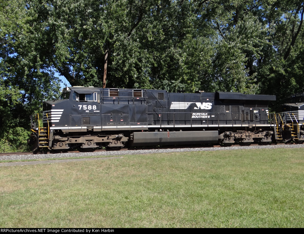 NS 7588